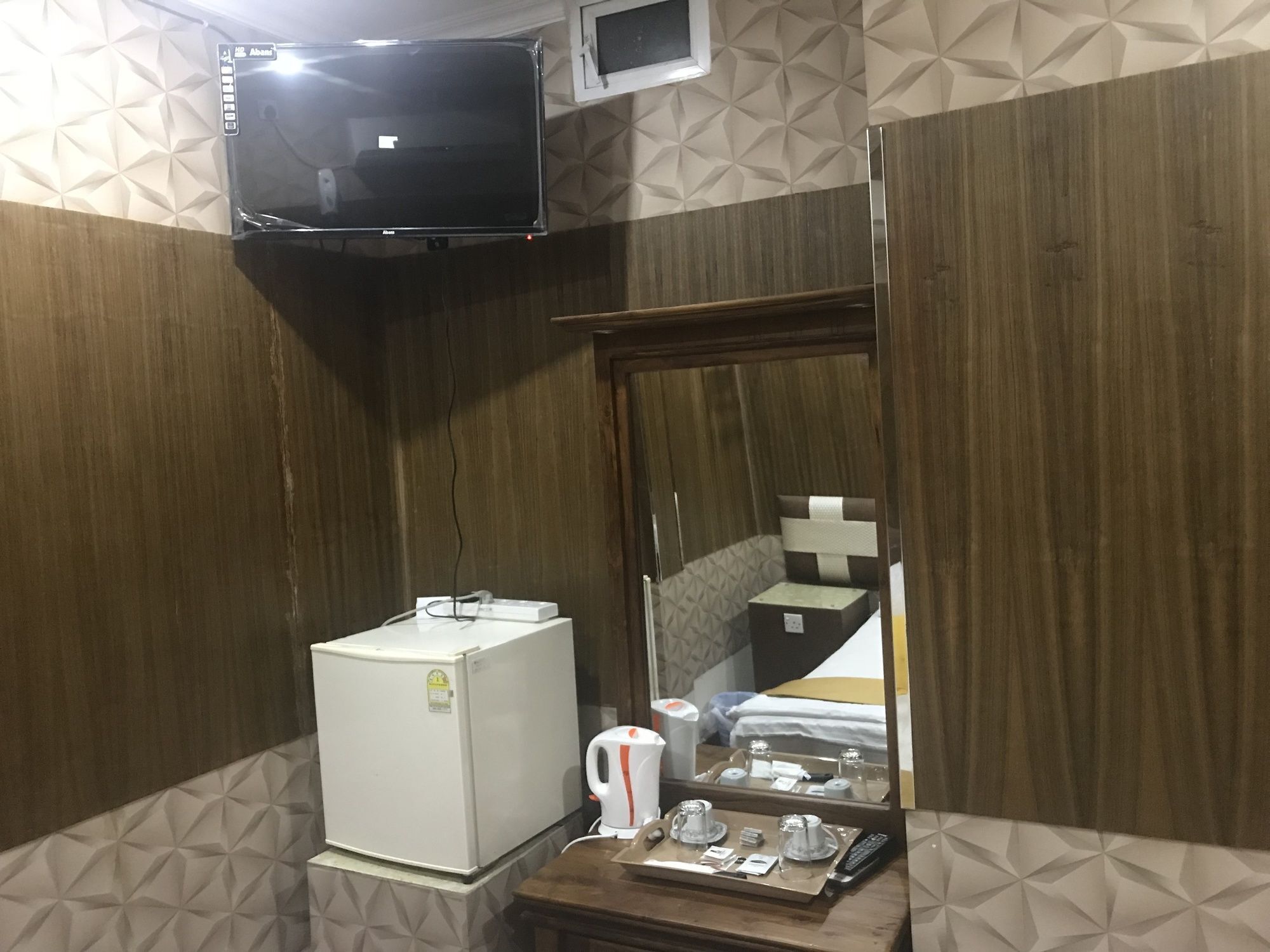 Oyo 112 Al Manaal Residency 호텔 콜롬보 외부 사진
